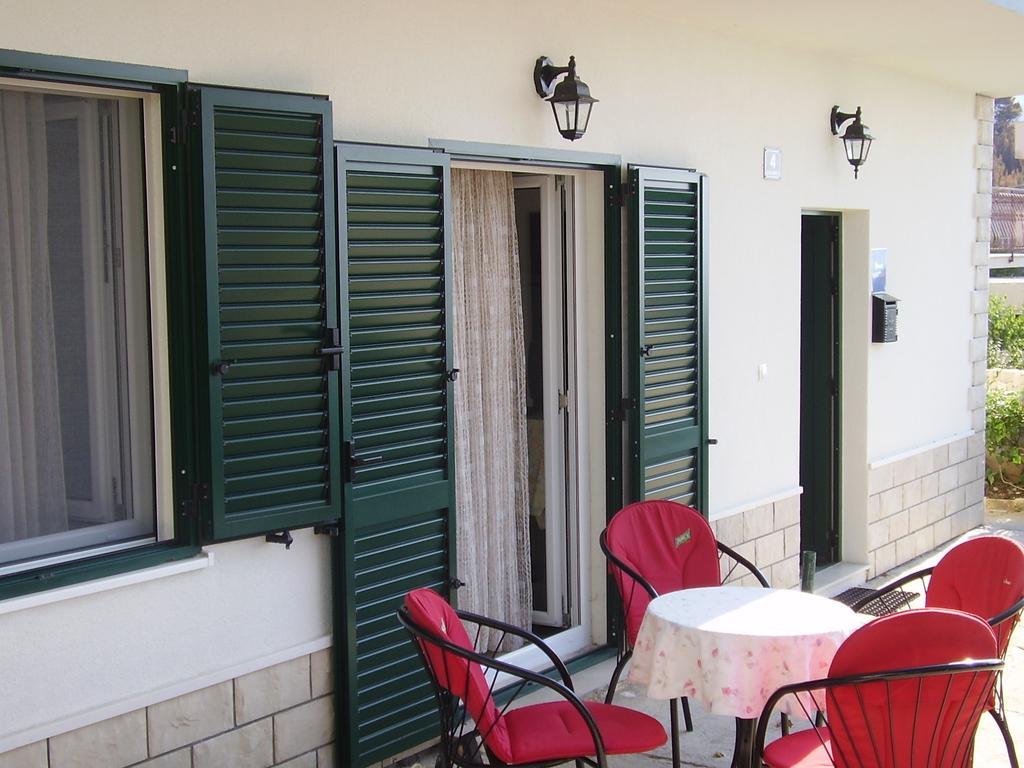 Petar Apartment Omiš Pokój zdjęcie